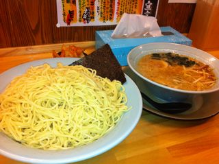 椿 つけ麺